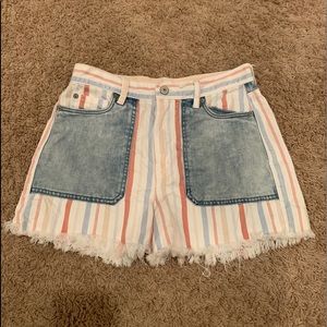 American Eagle mom jean shorts